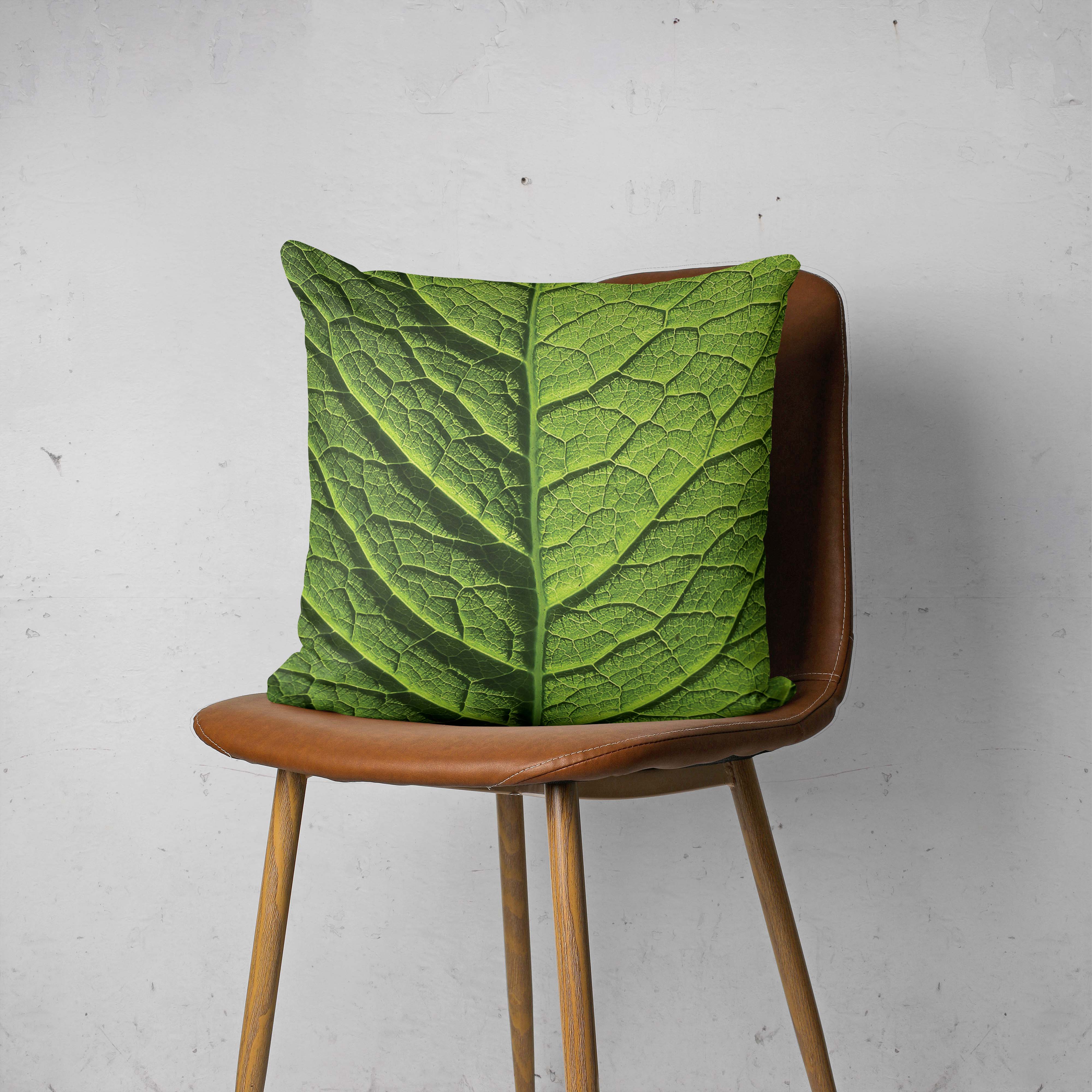 GREEN VEINS SCATTER CUSHION