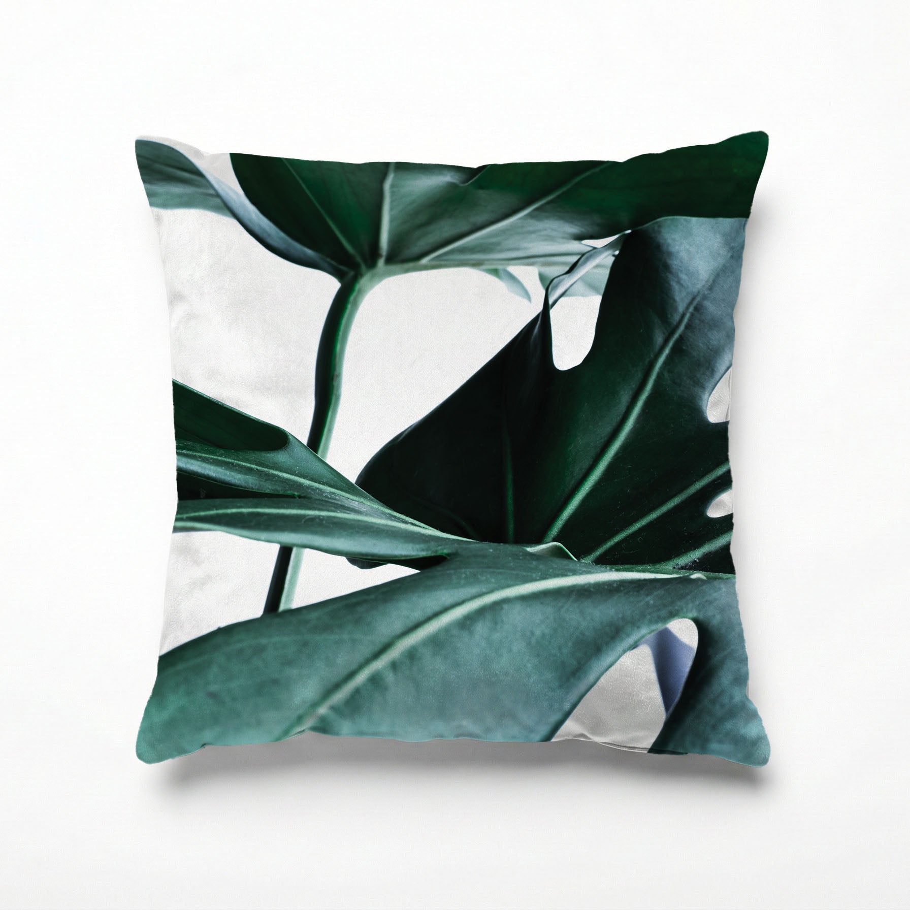 MONSTERA LIGHT SCATTER CUSHION
