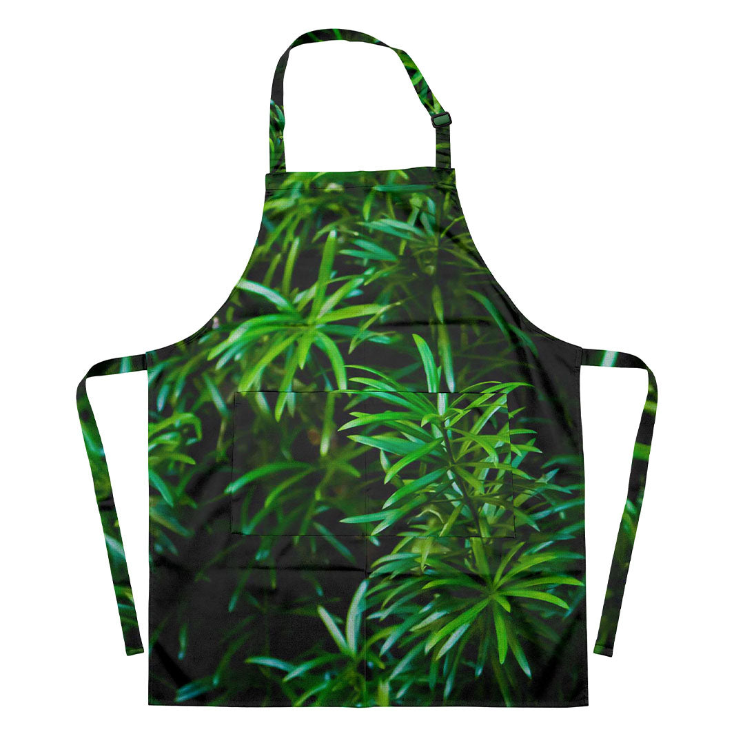 LEAVES GREEN TREE APRON