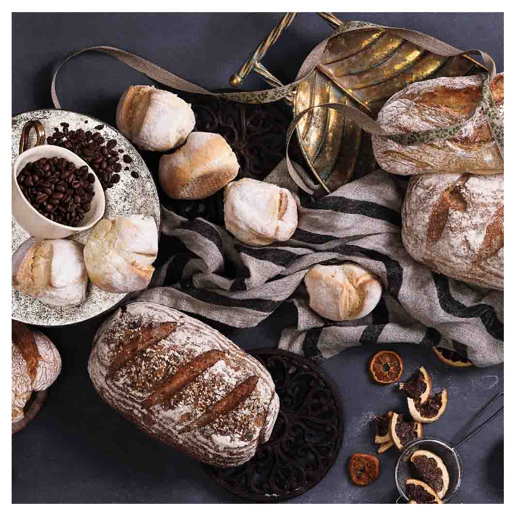 BREADS AND DRIED FRUIT ON BLACK SQUARE COASTER