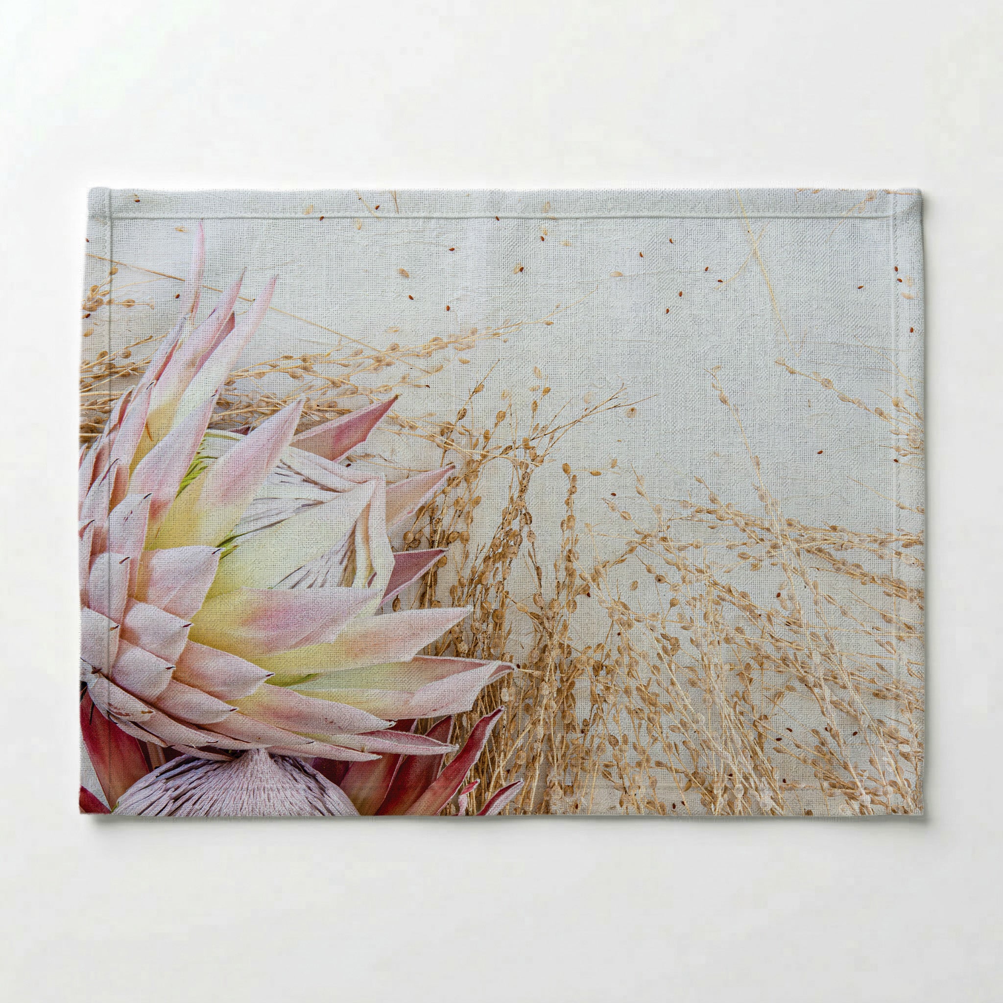 FLORAL PINK GRASSY PROTEA PLACEMAT