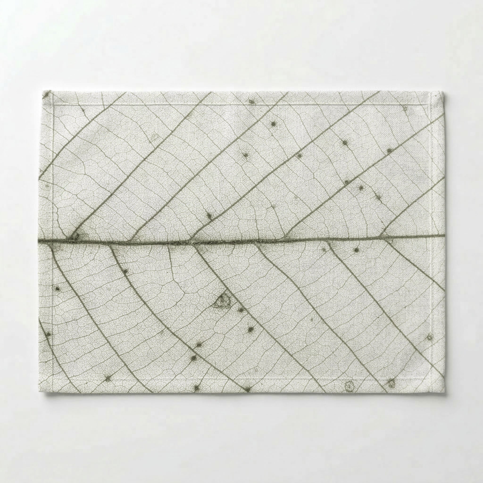 SKELETON LEAF PLACEMAT
