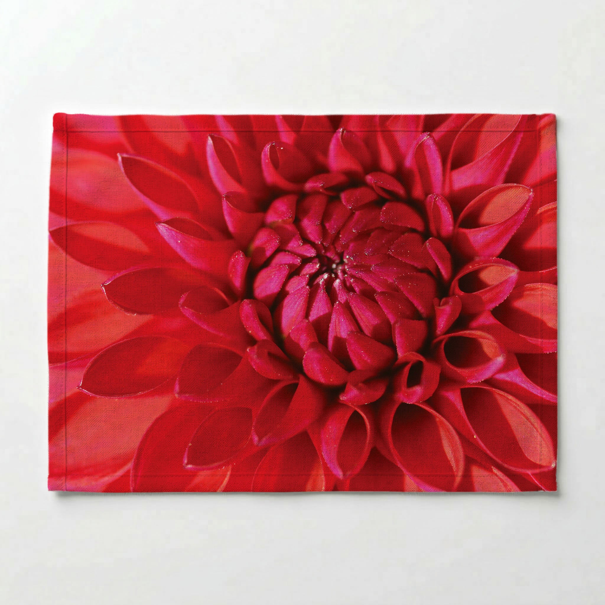 DAHLIA RED PLACEMAT