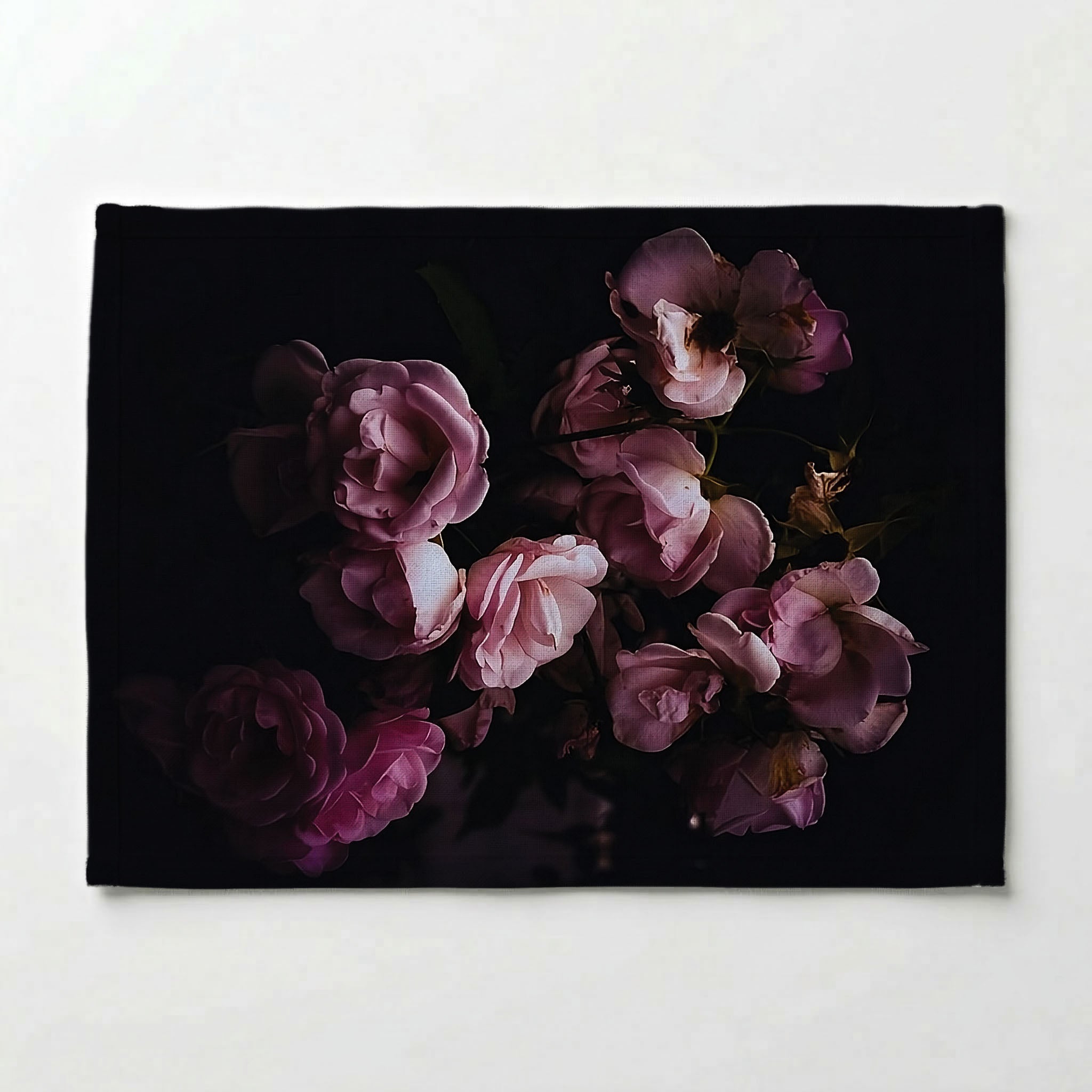 DUSKY ROSES PLACEMAT