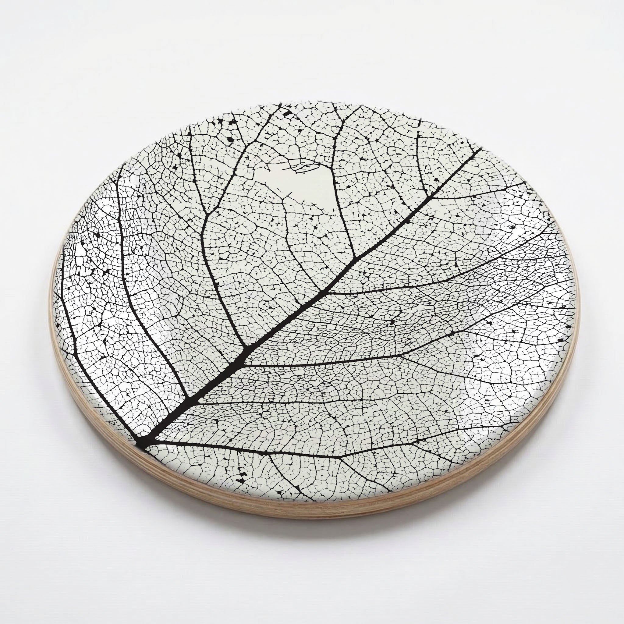 GHOST LEAF CHEESEBOARD