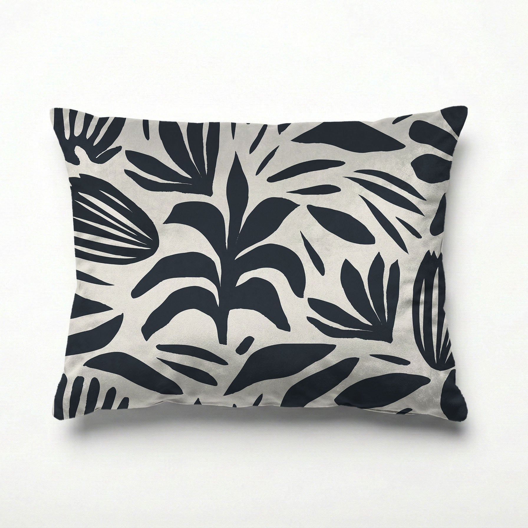MONOCHROME MEADOW SCATTER CUSHION