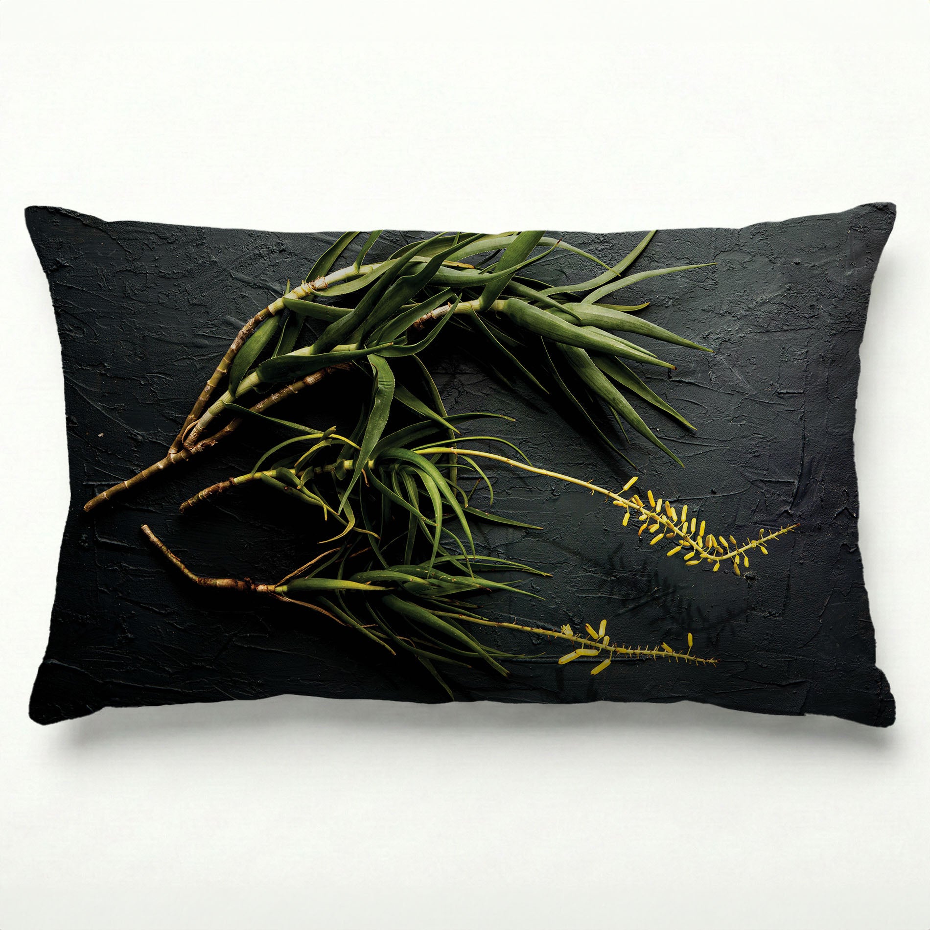 NATURAL YELLOW BLOSSOMS ALOE BUSH ON GREY SCATTER CUSHION
