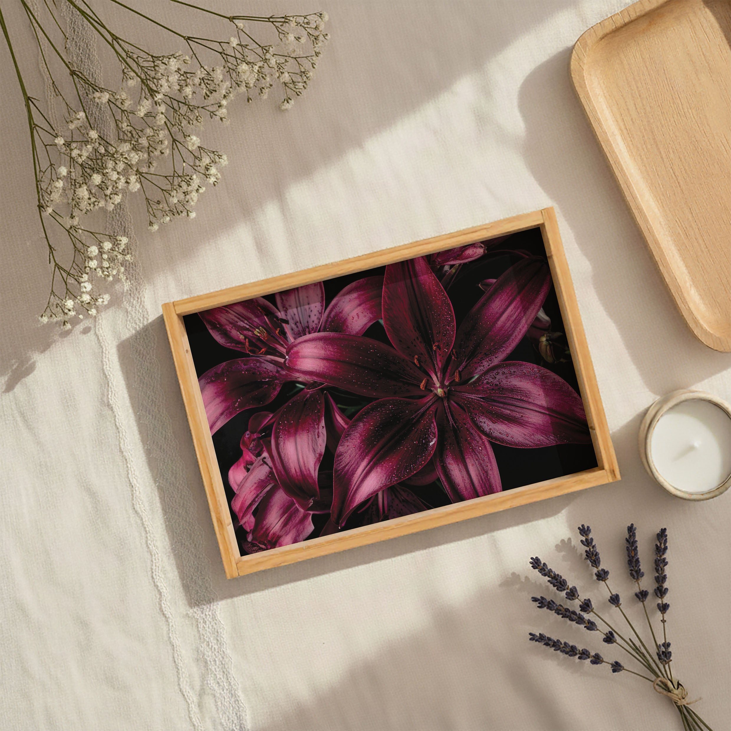 MAGENTA LILY TEA TRAY
