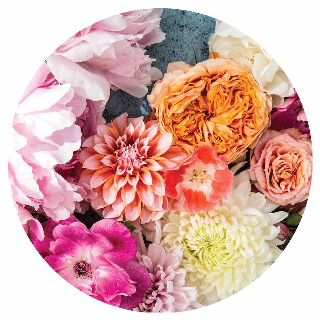 FLORAL PINK PEONY AND DAHLIA BOUQUET ON BLUE ROUND COASTER