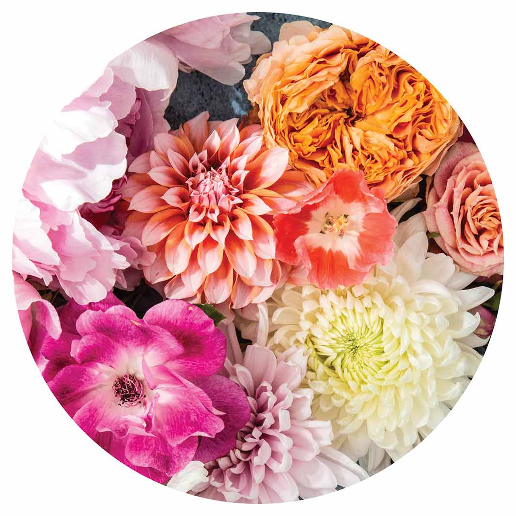 FLORAL PINK PEONY AND DAHLIA BOUQUET ON BLUE MOUSEPAD