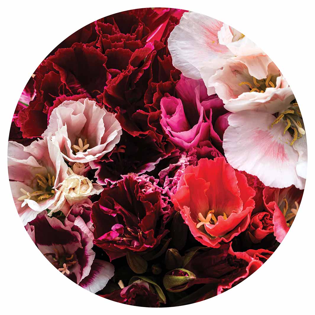 FLORAL PINK AND RED LISIANTHUS FLOWER MIX SERVING BOARD