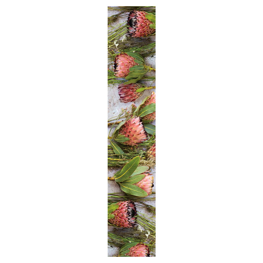 FLORAL PINK MIXED PROTEAS WITH GREEN FOLIAGE TABLE RUNNER