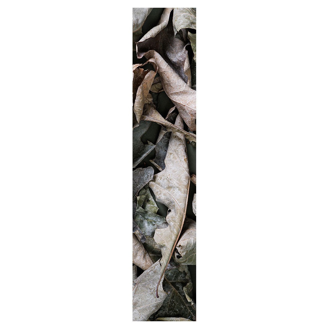 MONOCHROMATIC GREY GREEN LEAVES TABLE RUNNER