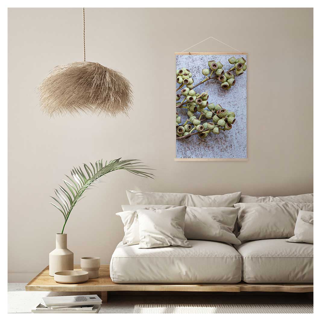 NATURAL GREEN NATURAL AMBERNUTS WALL HANGING