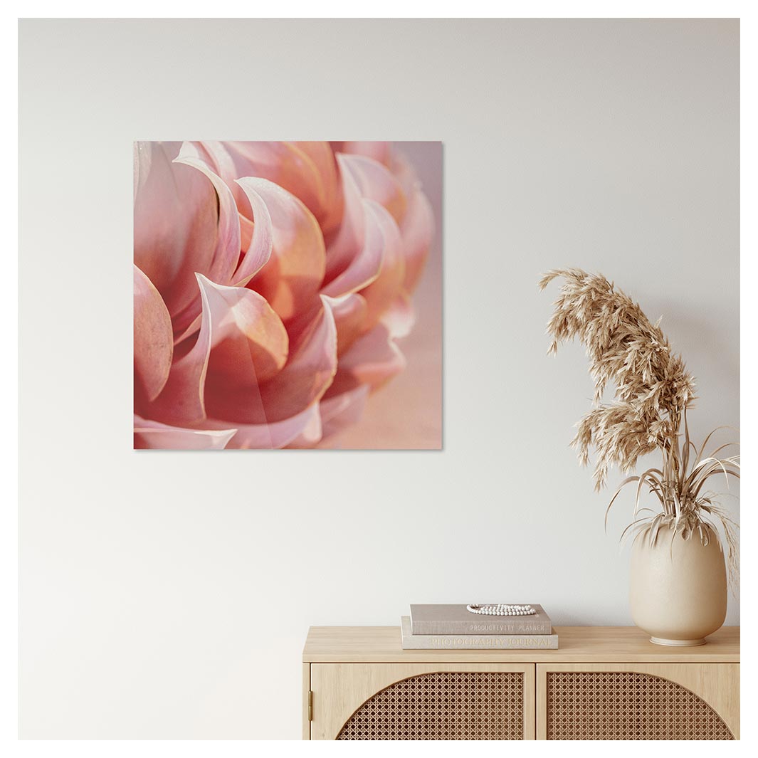 FLORAL ORANGE DAHLIA PERSPEX