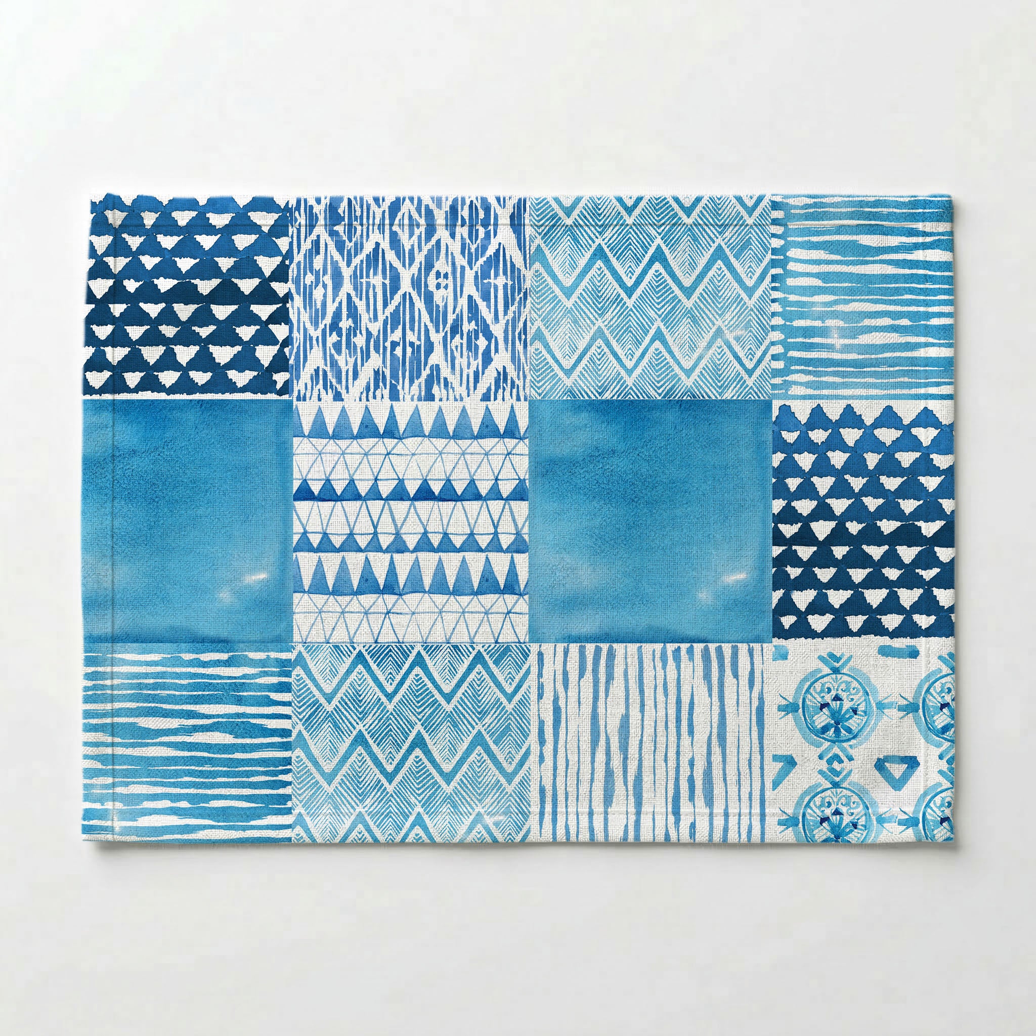 PATTERN BLUE WATERCOLOUR TILE PLACEMAT