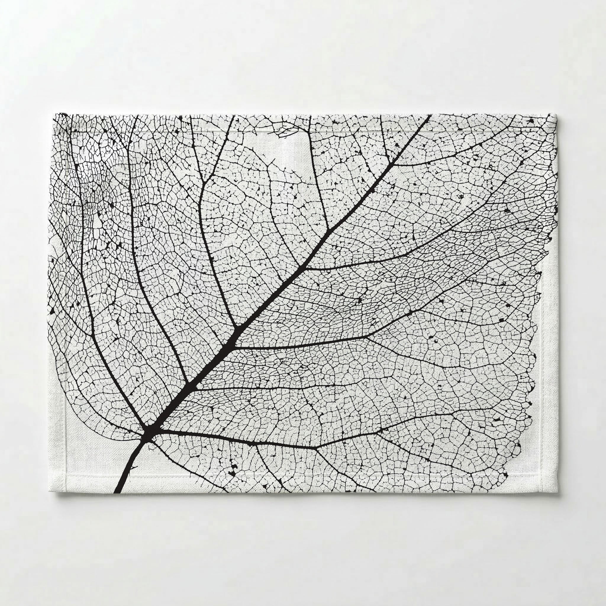 GHOST LEAF PLACEMAT