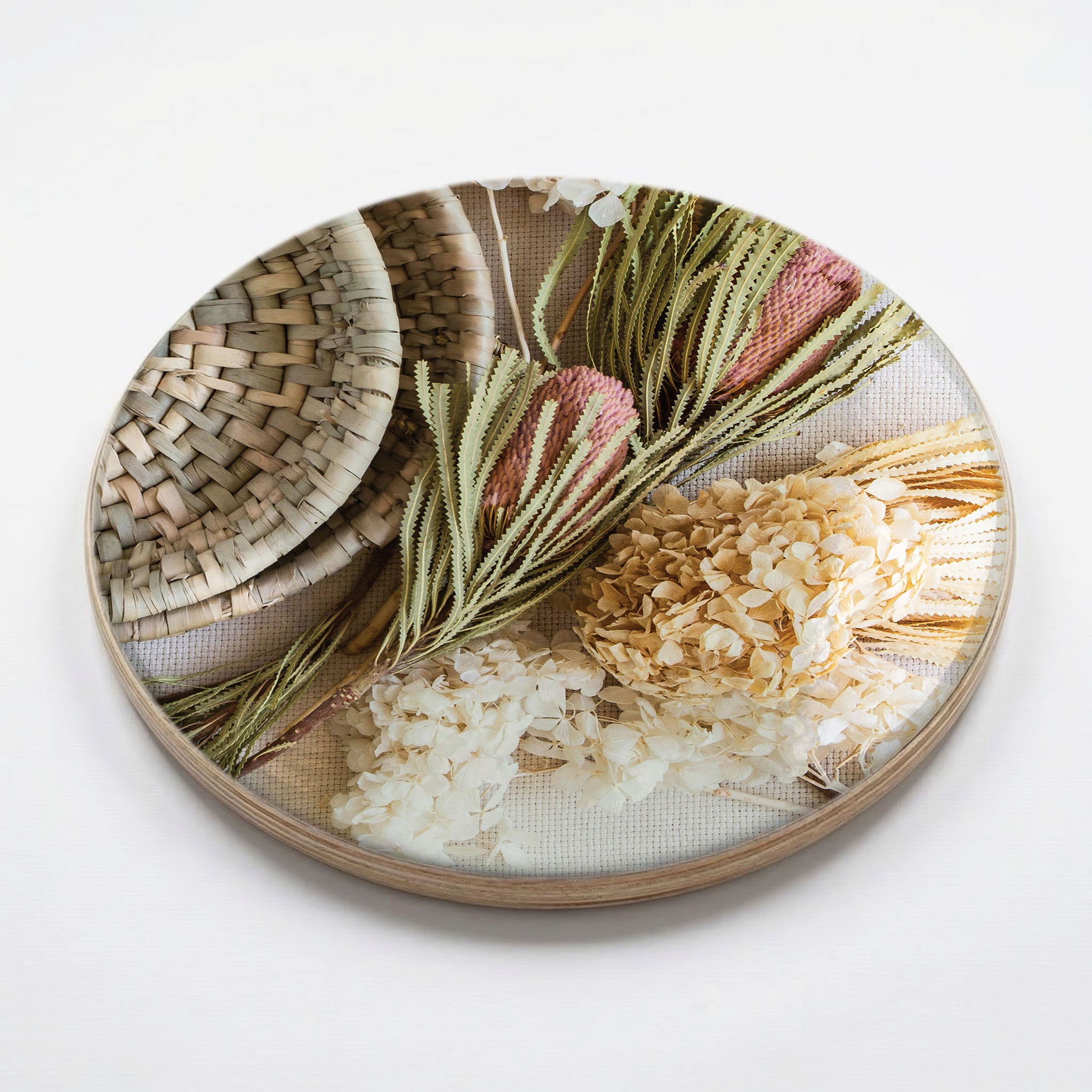 FLORAL CREAM AND GREY BASKET WITH PINK BANKSEAS CHEESEBOARD