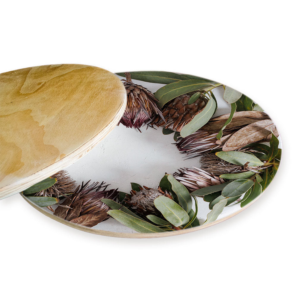 DRIED PROTEA ARRANGEMENT CHEESEBOARD