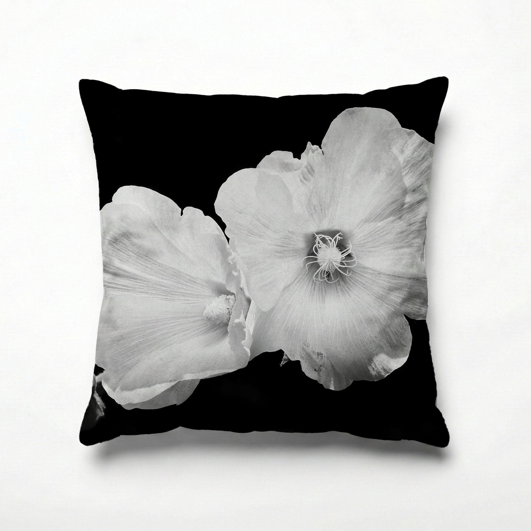 LUNA BLOOM SCATTER CUSHION