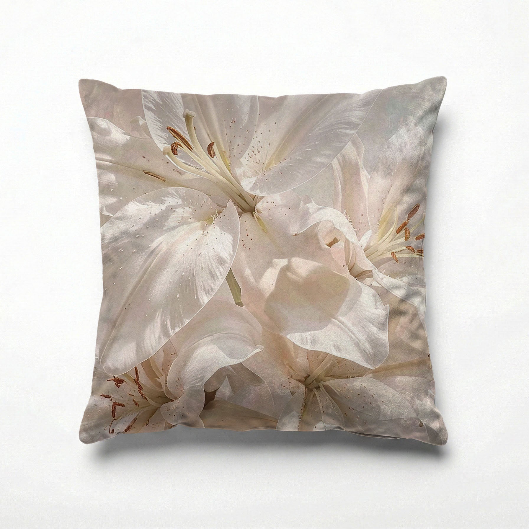 WHITE LILY SCATTER CUSHION