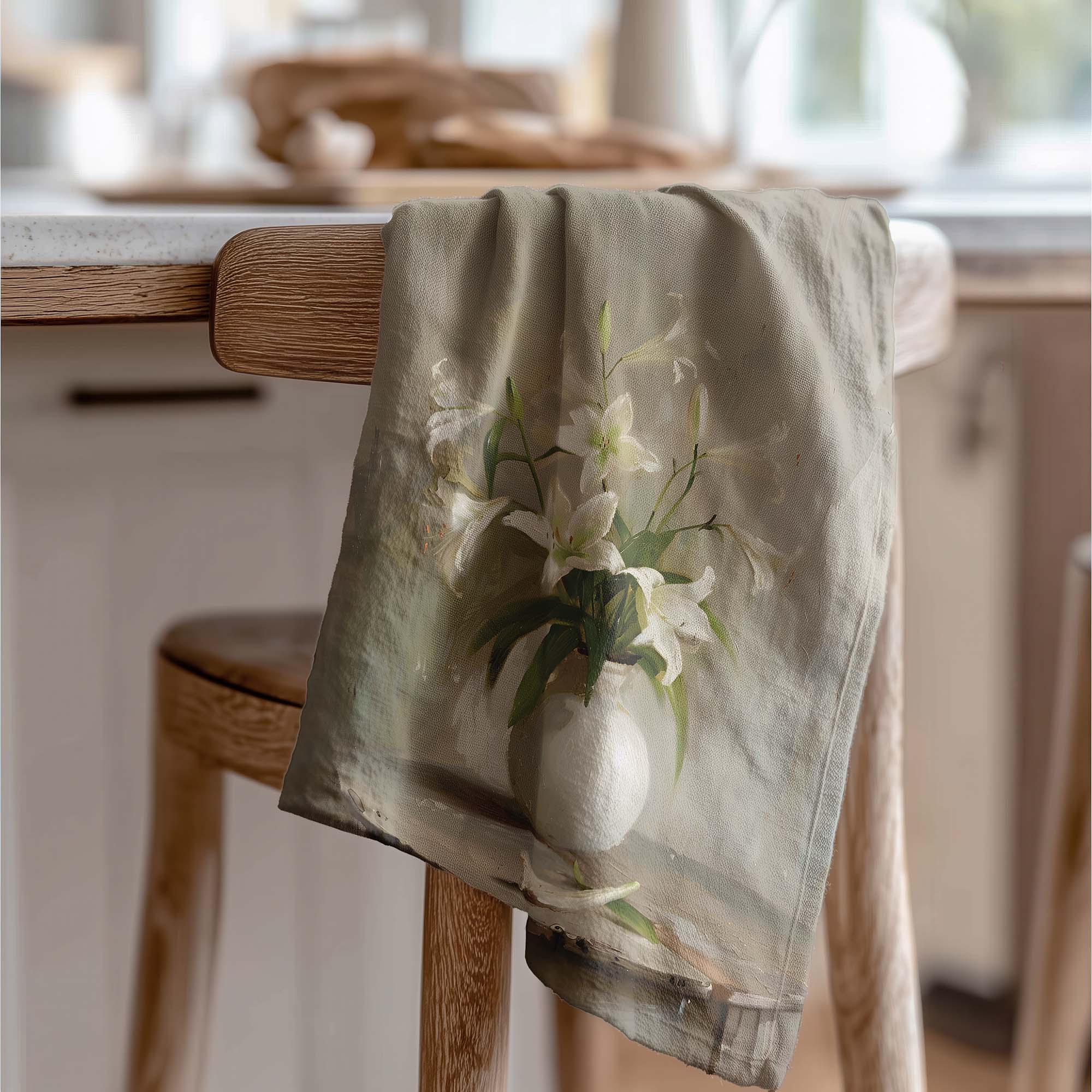 LILY VASE TEA TOWEL