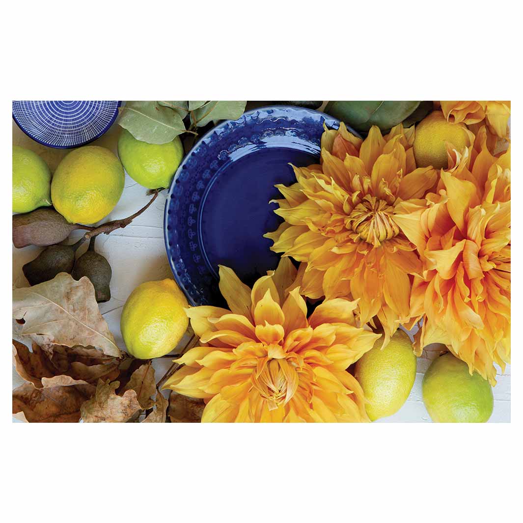 FLORAL YELLOW CHRYSANTHEMUM FLOWERS WITH FOLIAGE BATHMAT