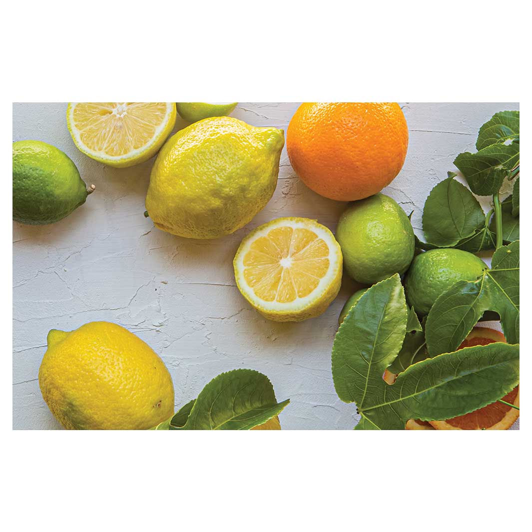 NATURAL YELLOW AND ORANGE CITRUS ON WHITE BATHMAT