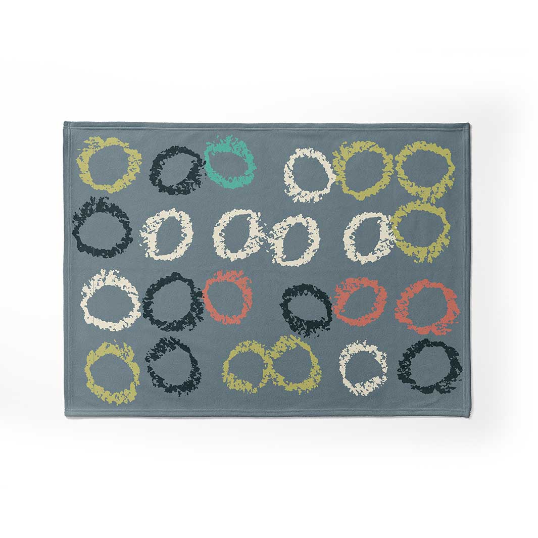 KIDS MULTI COLOR CHALK CIRCLE PATTERN FLEECE BLANKET