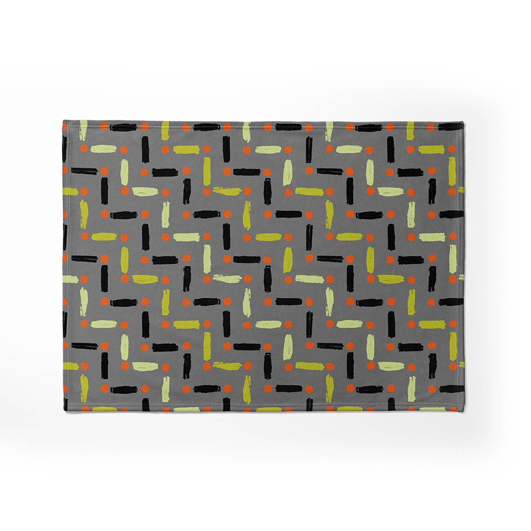 KIDS GREY AND GREEN LINE AND DOT PATTERN FLEECE BLANKET