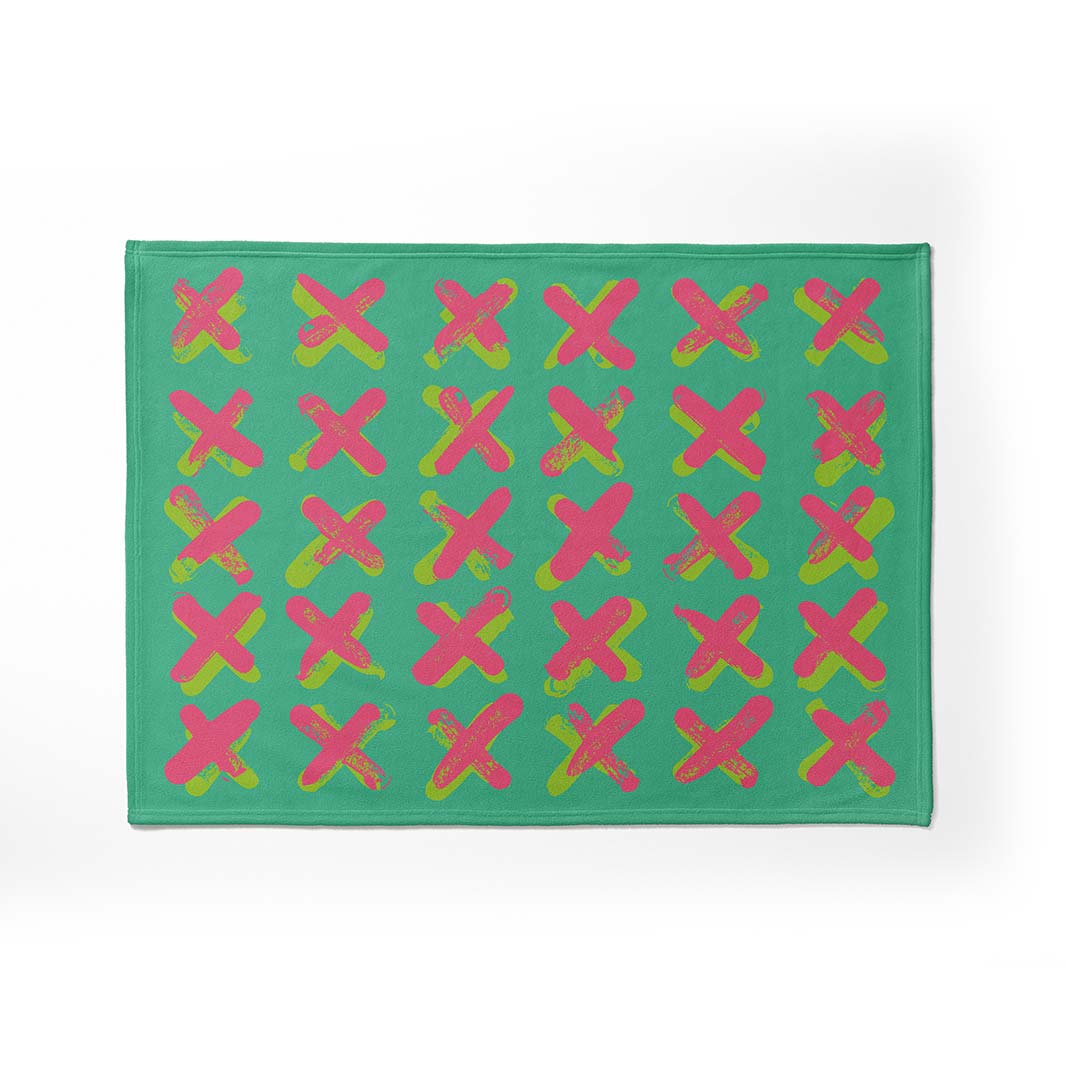 KIDS PINK AND GREEN CROSS PATTERN FLEECE BLANKET