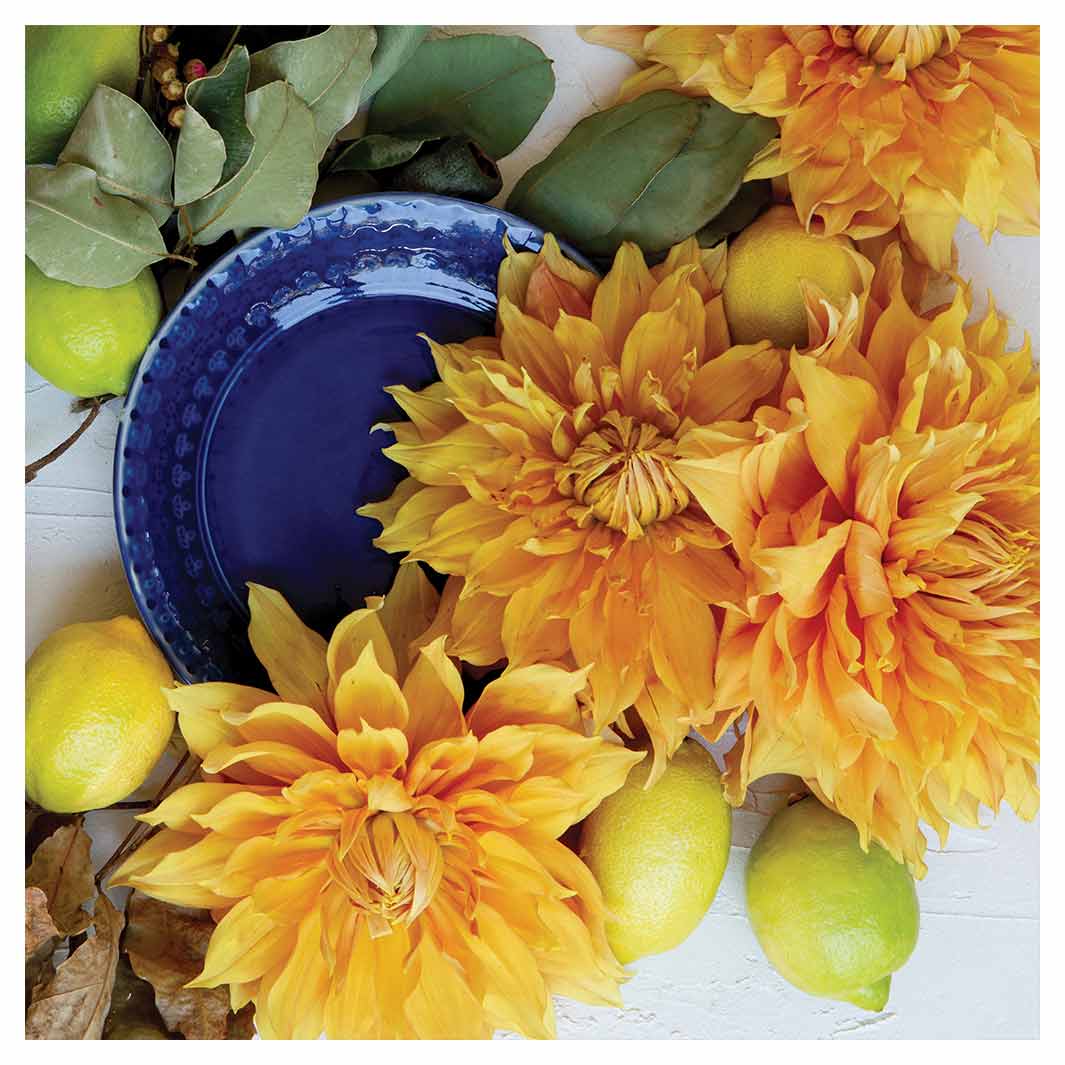 FLORAL YELLOW CHRYSANTHEMUM FLOWERS WITH FOLIAGE NAPKIN