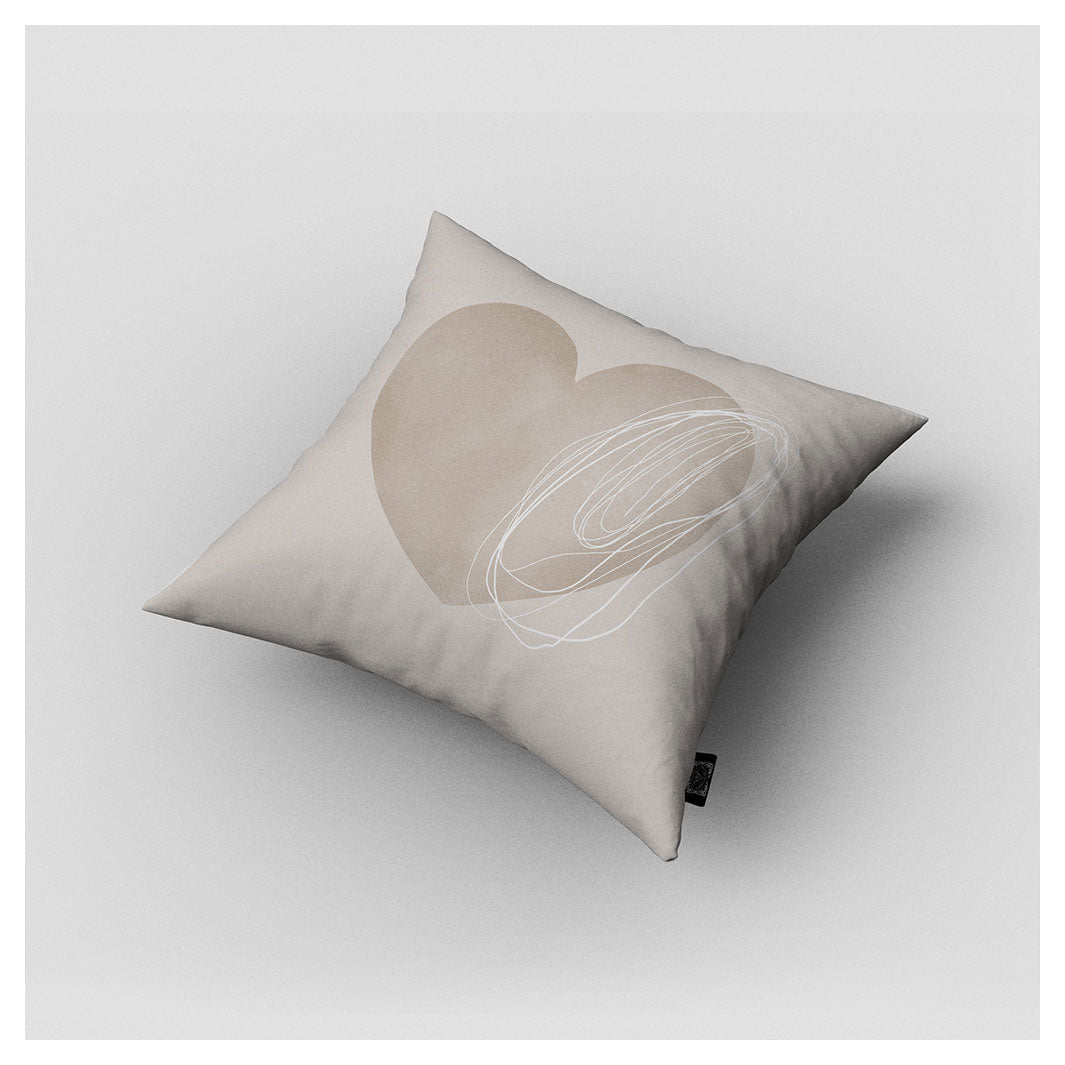 KIDS BEIGE HEART CUSHION